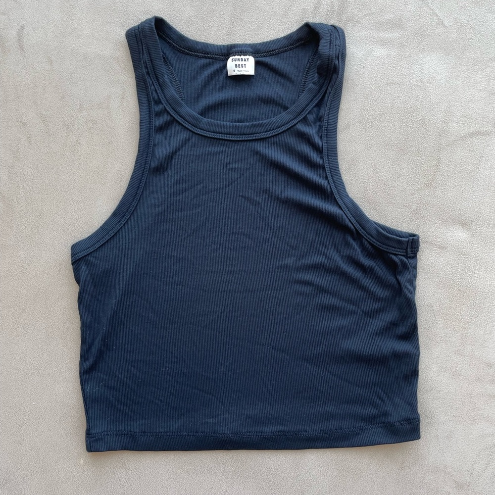 Aritzia Sunday Best crop tank